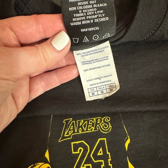 NFL Lakers T-shirt - Picture 3 of 4